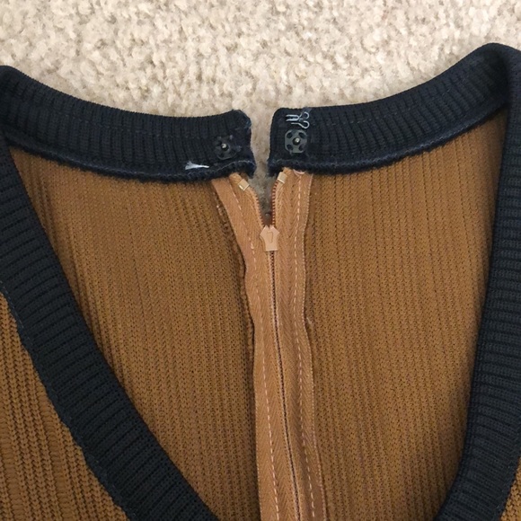 Vintage Brown Dress - Picture 6 of 9